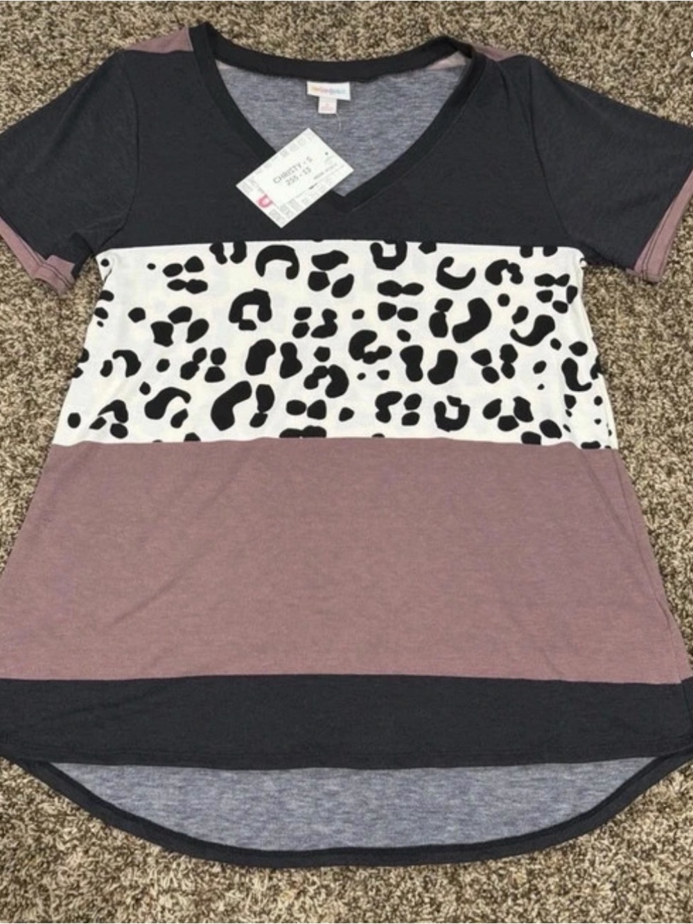 LuLaRoe Mauve, Black & White Colorblock Leopard V-Neck Tee